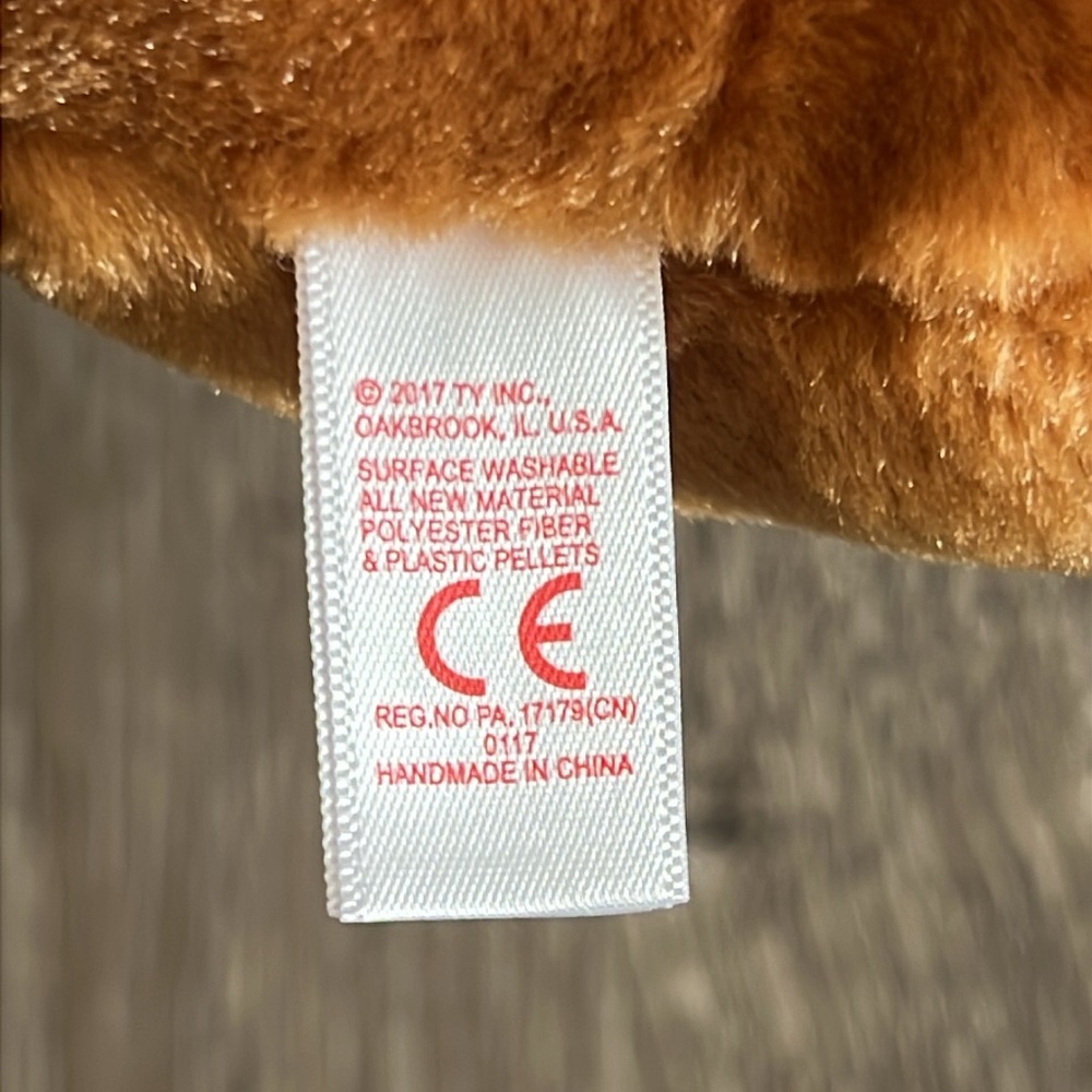 TY VelveTy Richie beaver plush 2017 TY INC.
Beanie plushie. - Picture 9 of 10